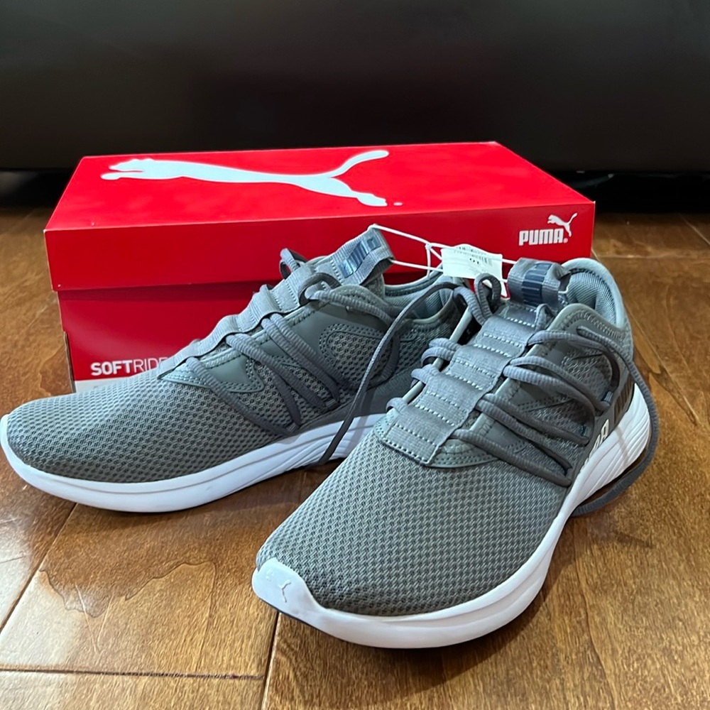 Puma Men’s star vital gray, size 10